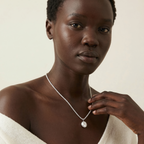 Élan Pearl Pendant Necklace