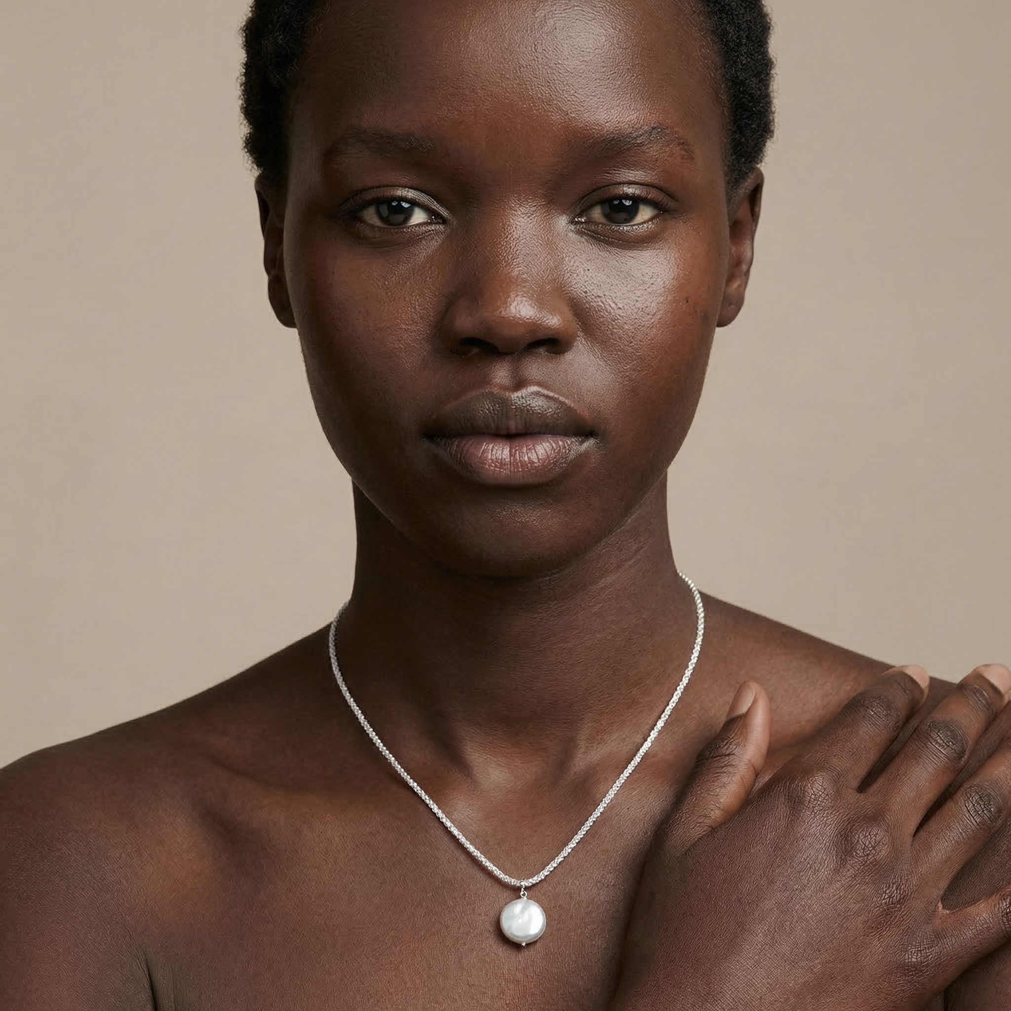 Élan Pearl Pendant Necklace